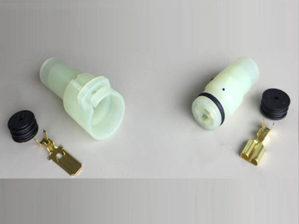1 Pin DS 250 Sealed Connector