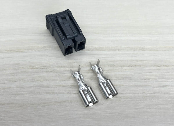 2 Pin Sumitomo 8.0 ( .312" ) Connector  [Female]