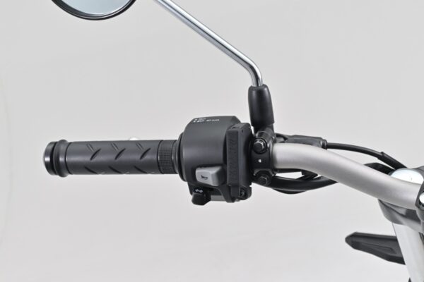 Dual USB Port With Type A & Type C - [Slim] - Image 3